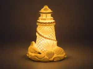 Muschel Leuchtturm fuer maritime Lichtmomente