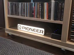 Pioneer Light Box