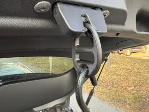 Heckklappen Arretierung für Transport (Spanngurt)