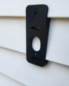 Wyze V2 siding mount