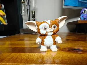 Gizmo Mini Titan - Multicolor Figure