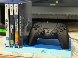 PS5 Controller & 4 Game Stand – Compact Organizer