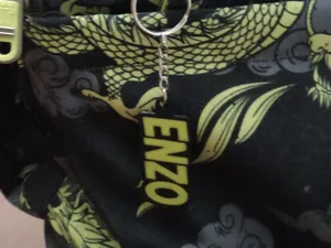 LLAVERO MOCHILA ENZO