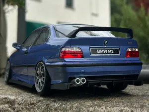 Kit Estetico BMW E36 1\18 Solido diorama