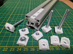 Nutenstein für 30x30mm Aluprofil B-Typ Nut 8