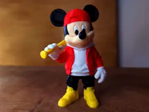 Mickey Mouse streetwear urban