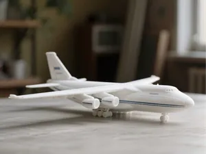震撼巨制!安-124“鲁斯兰”重型运输机模型——致敬空中货运传奇