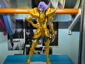 chevalier du zodiaque du belier armure d'or