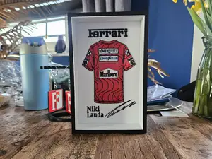 Ferrari Niki Lauda Jersey Display