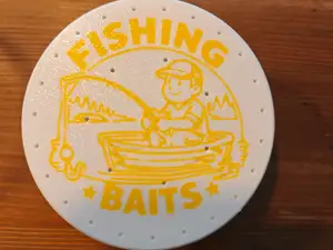 Fishing Bait Box with Screw Lid 