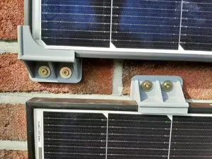 Mounting brackets for PV module / Montagehalter
