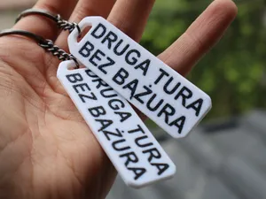 Druga Tura Bez Bążura Brelok