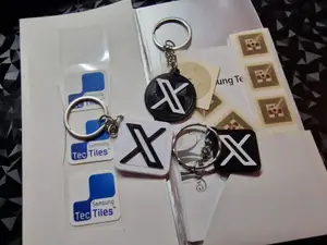 NFC Keychain - X (old Twitter) 2 colors
