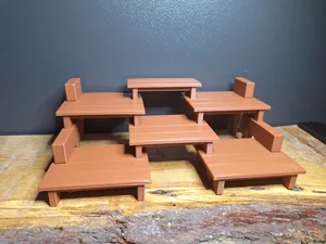 Configurable bench for displaying figurines