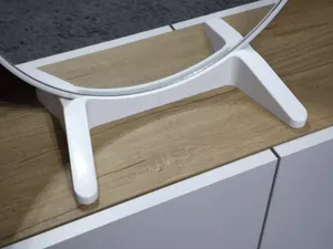 Round Mirror Stand – Minimalist Display Base