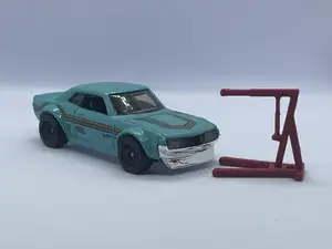 Engine Hoist / Crane 1/64 diecast garage diecast