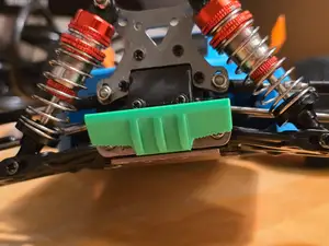 WLToys 144001 Bumper