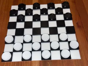 lifted checkers set