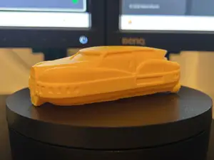 Taxi from Fifth Element movie 1:43 scale