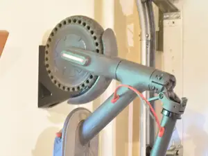 Wall hanger for electric scooters - 3 sizes