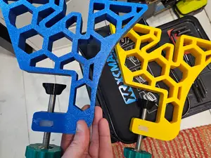 Ski and Snowboard Waxing / Tuning Stand