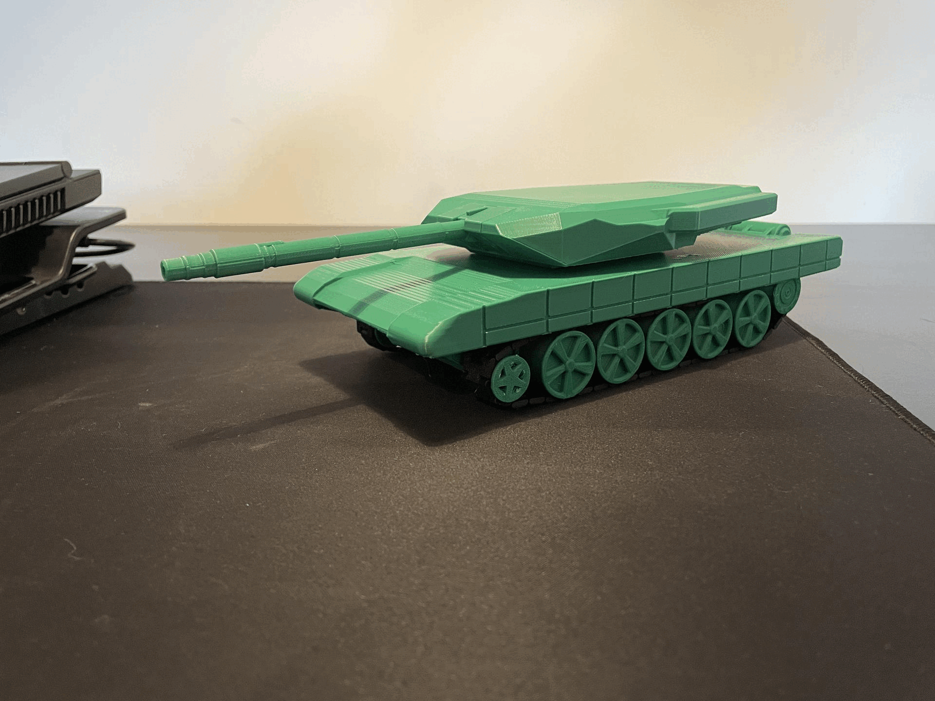 Toy tank