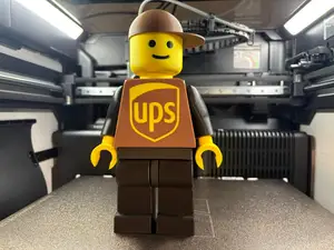 Brickman UPS 20cm Figur 500%