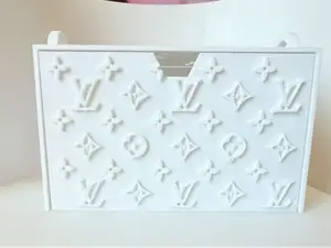 LV小书包