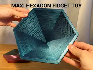 Maxi Hexagon Fidget Toy