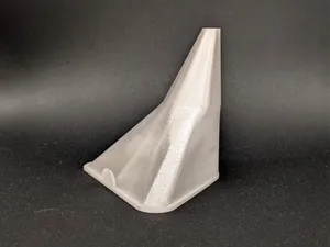 Imbuto triangolare con sfiato