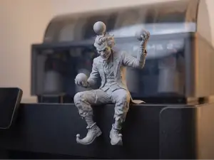 The Juggling Joker - Sitting buddy