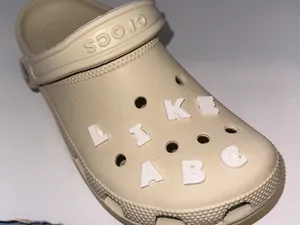 Alphabet jibbitz