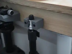 Light Stand / tripod holder