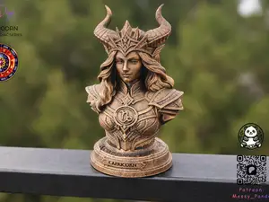 CAPRICORN — Female Zodiac Bust