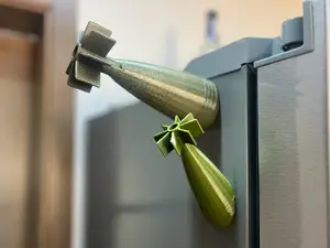 不幸中弹,离我远点。。。