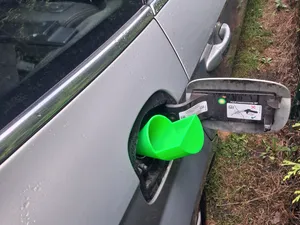 lejek do paliwa 95\98 ford mondeo MK4