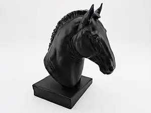 BUSTO CAVALLO IPERREALISTICO