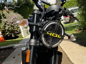 Husqvarna Svartpilen 401 Headlight Cover