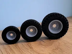 Wheel (tyre+rim) for hobby DIY models