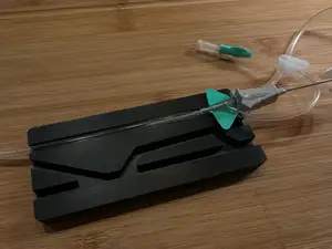 IV Trainer Pro – Übungsmodell für Zugänge