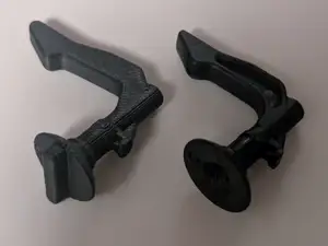 Volvo battery cover lock (toolless, Hand turnable)