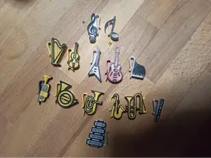 Glass Markers for Parties - instruments