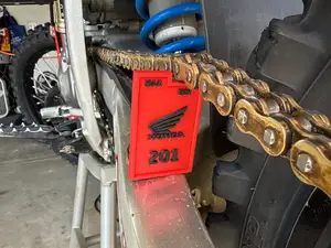 Chain slack tool