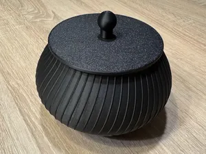 Box mit Deckel