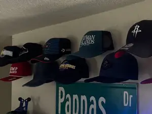 Hat Wall Mount
