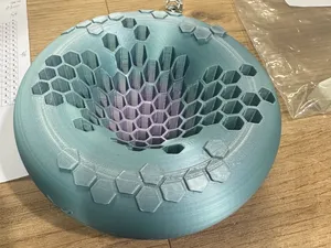 hive vase