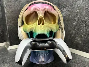 Skull headphone holder