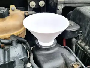 R53, R52, R50 Mini Cooper Gen 1 oil funnel