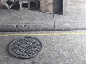 Manhole cover