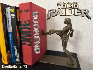 Lara Croft Bookend
